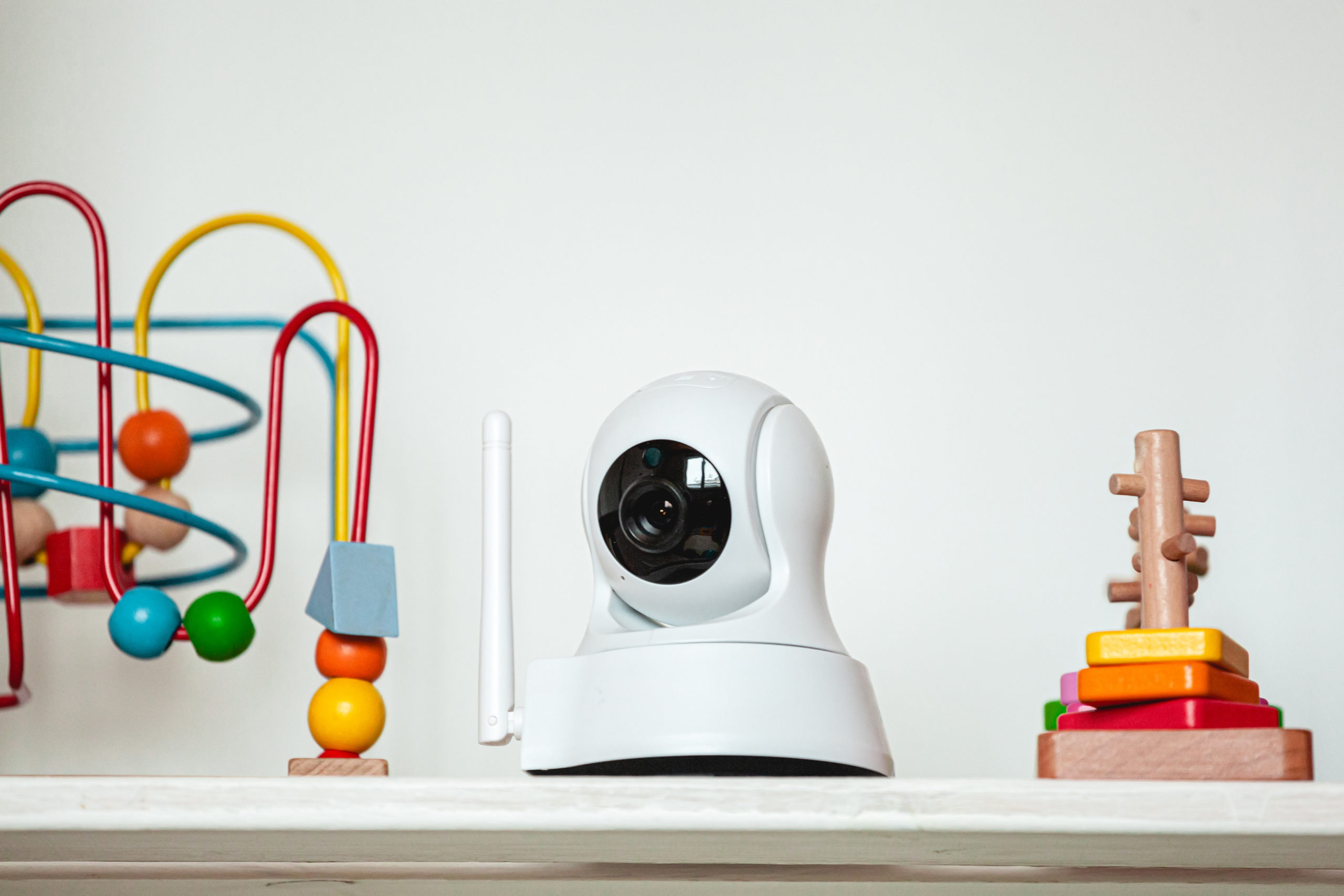 How do Wireless Security Cameras Work? Smarter Home