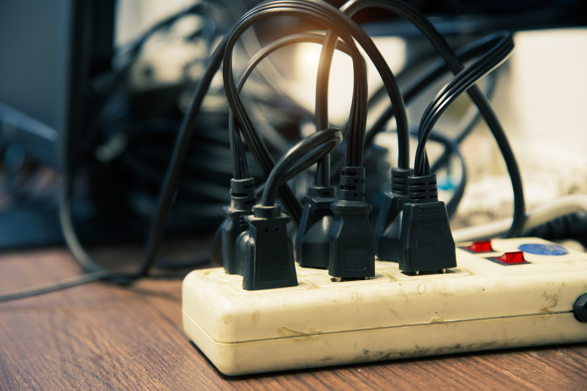 How to Hide Security Camera Wires Outside Smarter Home